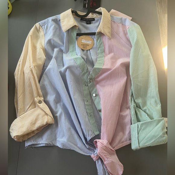 Brand new striped v neck button down with tie at the waist - Picture 1 of 3